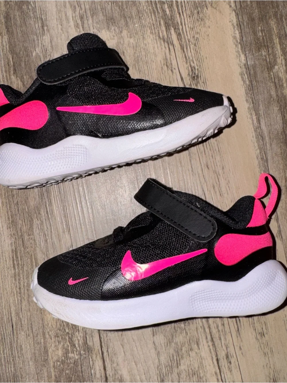 Nike Kids Revolution 7 Pink & Black